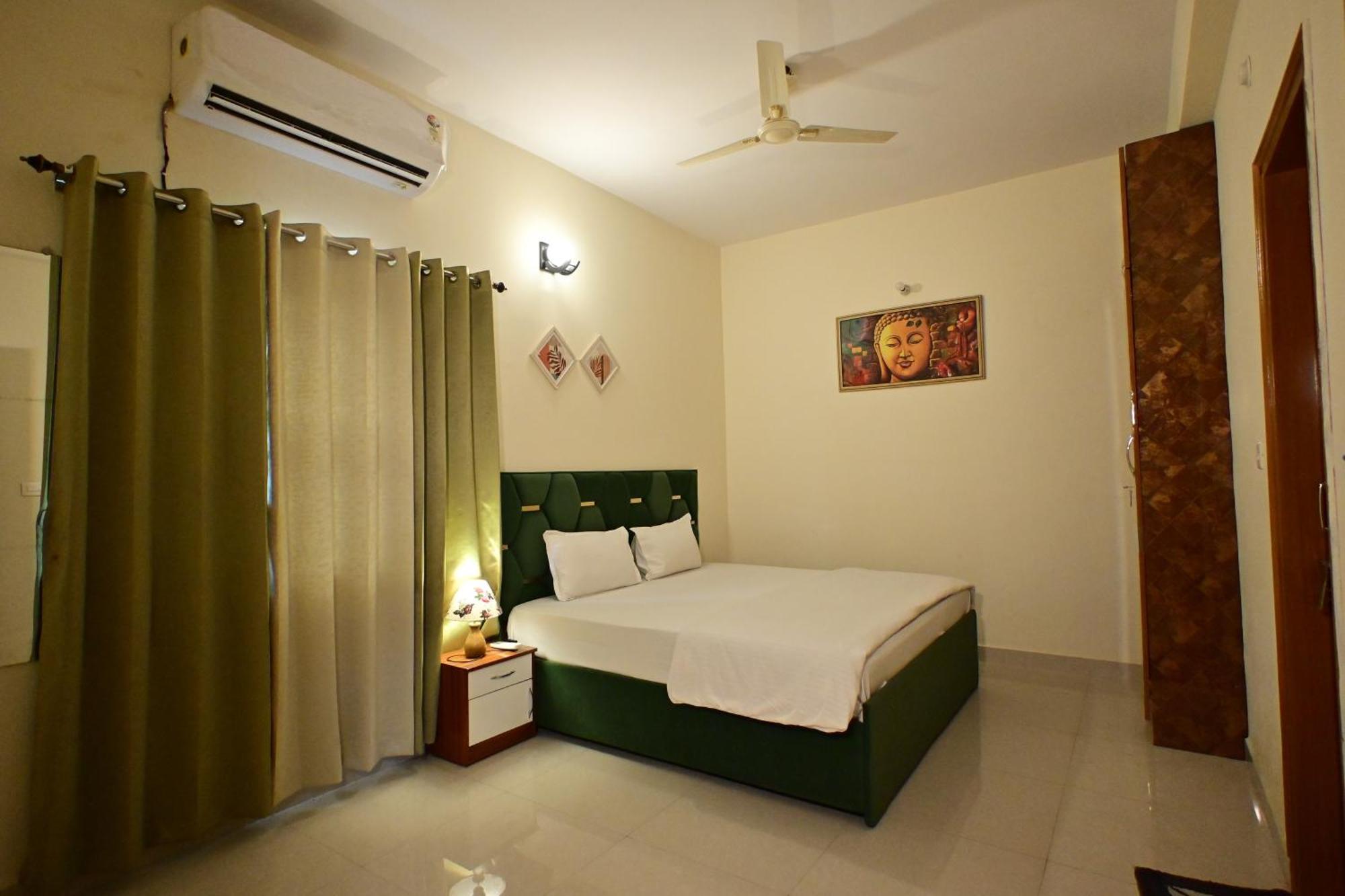 Zoomstay - 3Bhk Apartments Varanasi Eksteriør billede