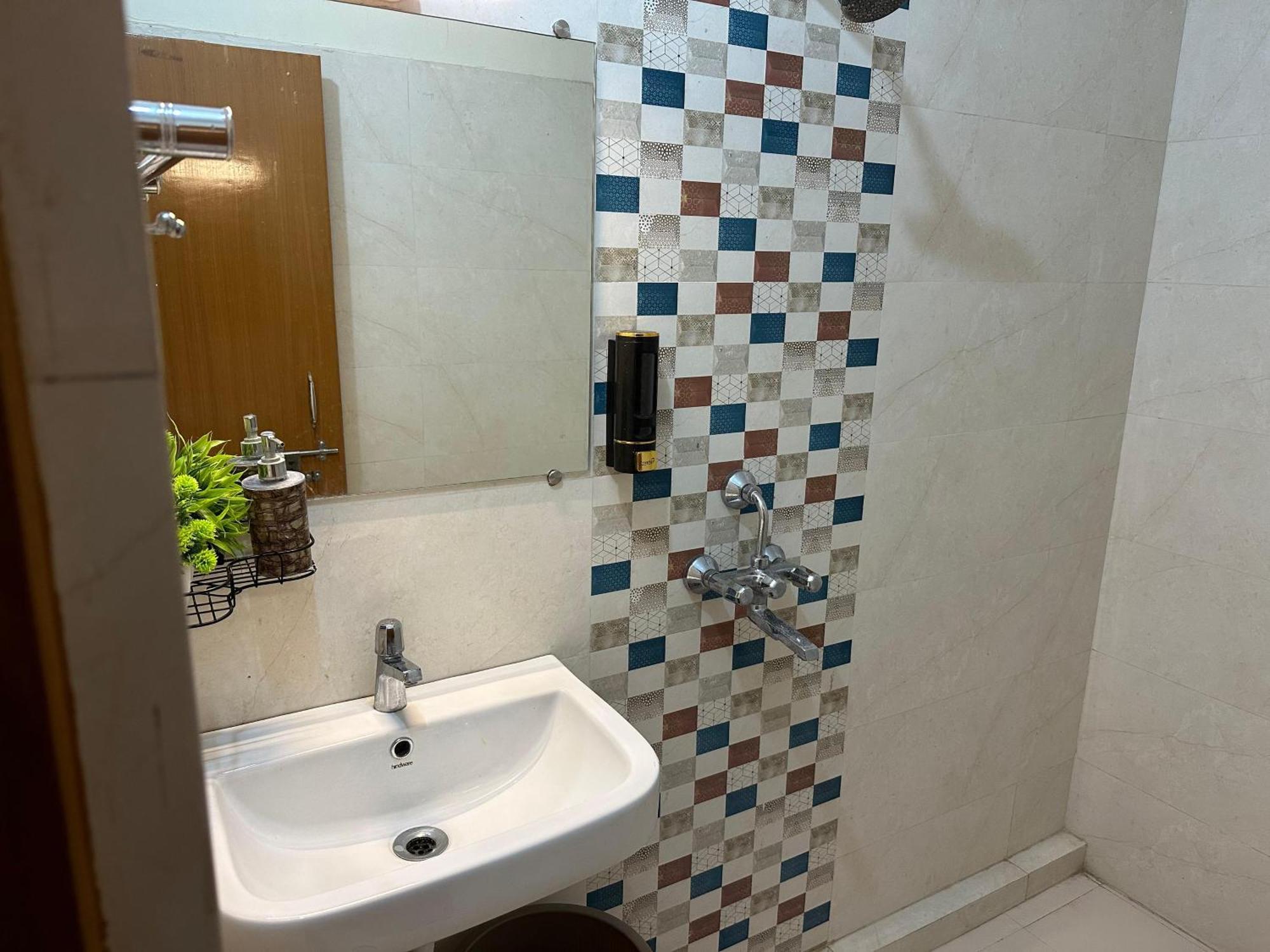 Zoomstay - 3Bhk Apartments Varanasi Eksteriør billede