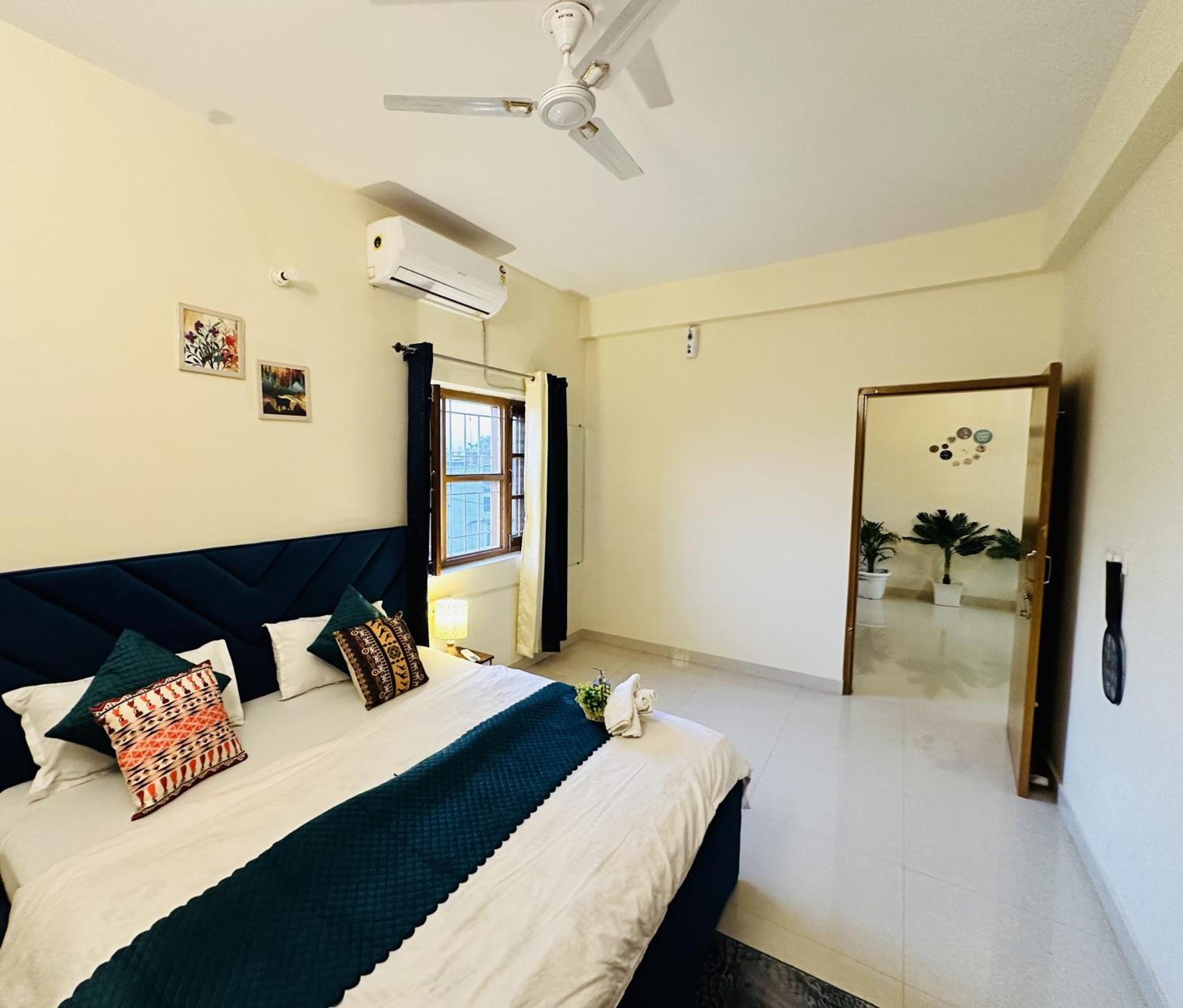 Zoomstay - 3Bhk Apartments Varanasi Eksteriør billede
